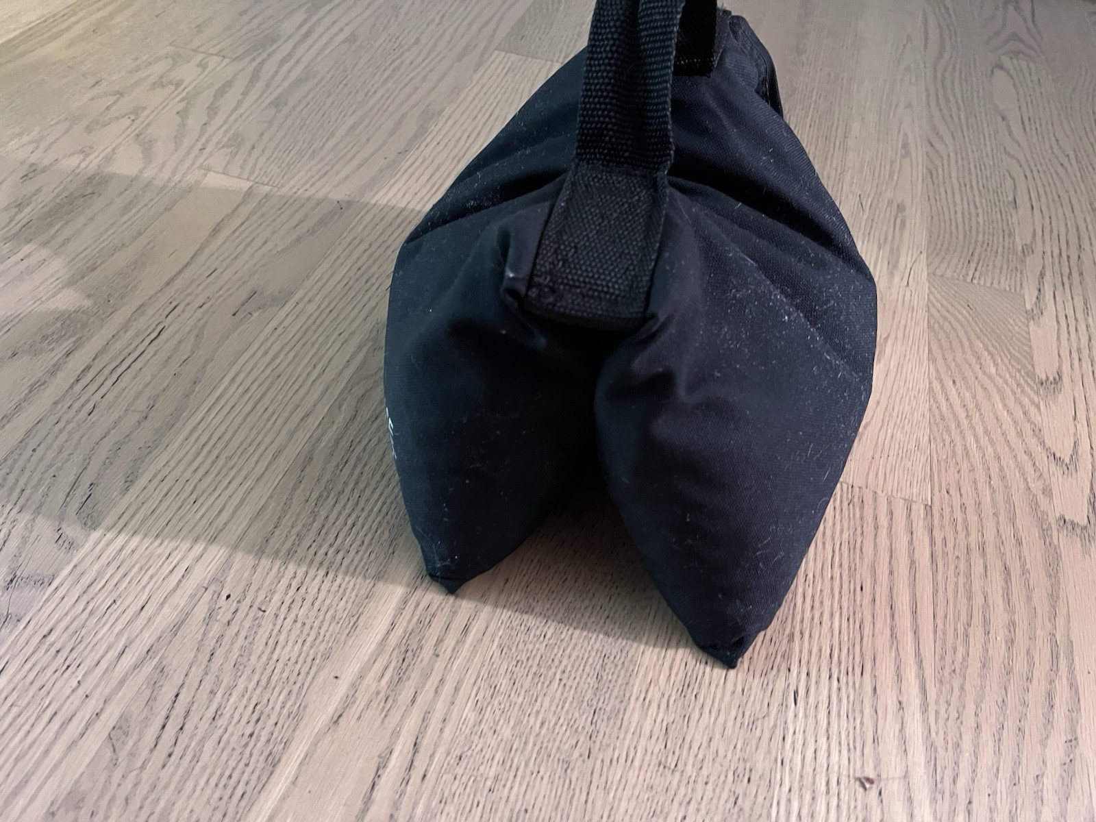 25lb Saddle Shot Bag - Black - Heavy Duty for C-Stands & Lighting Rigging