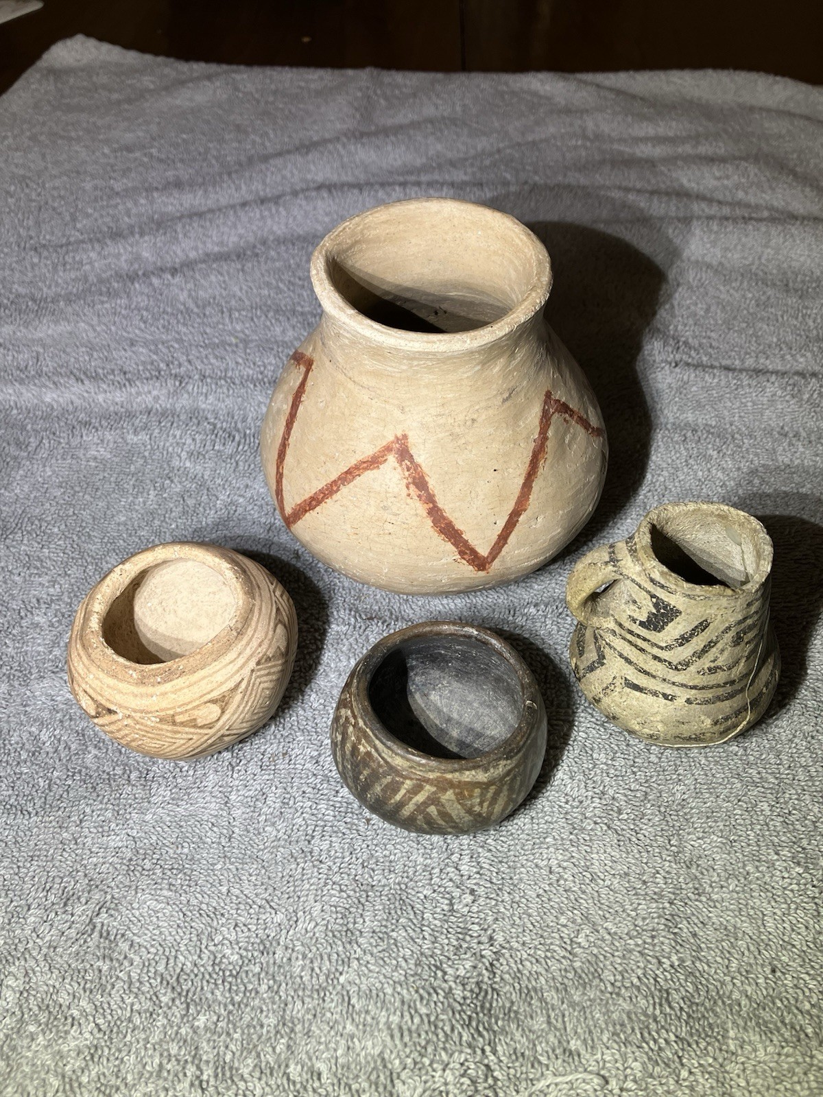 Anasazi Black On White Pottery Miniature Collection