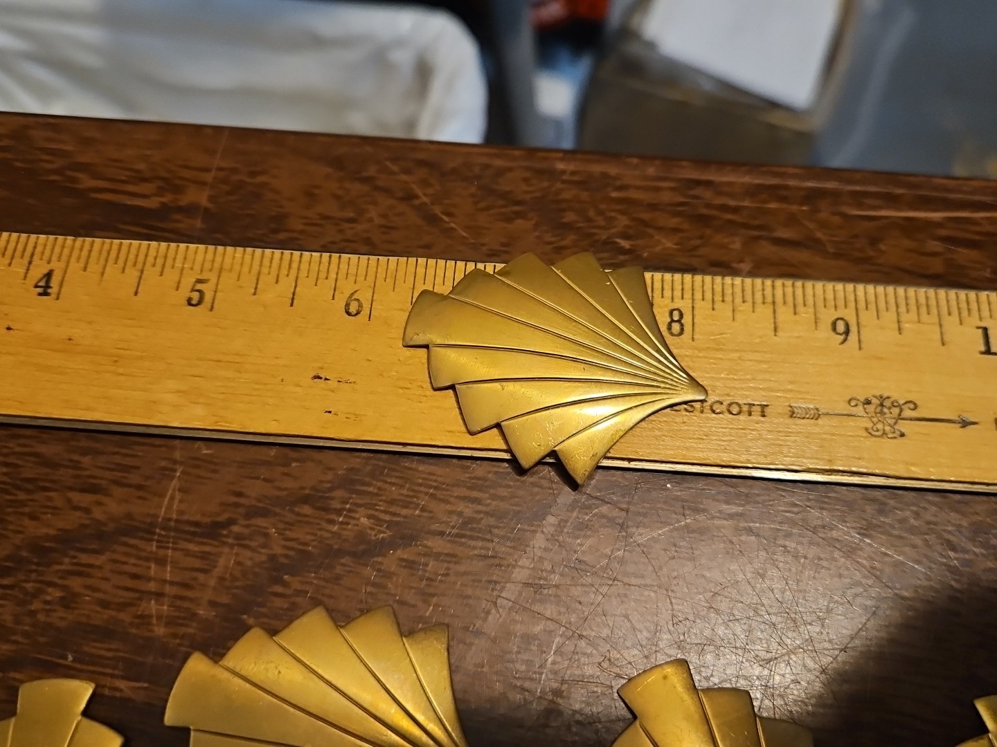 Lot Of 20 Leaves Shield France Vintage 60s Brass Stampings Findings Jewelry