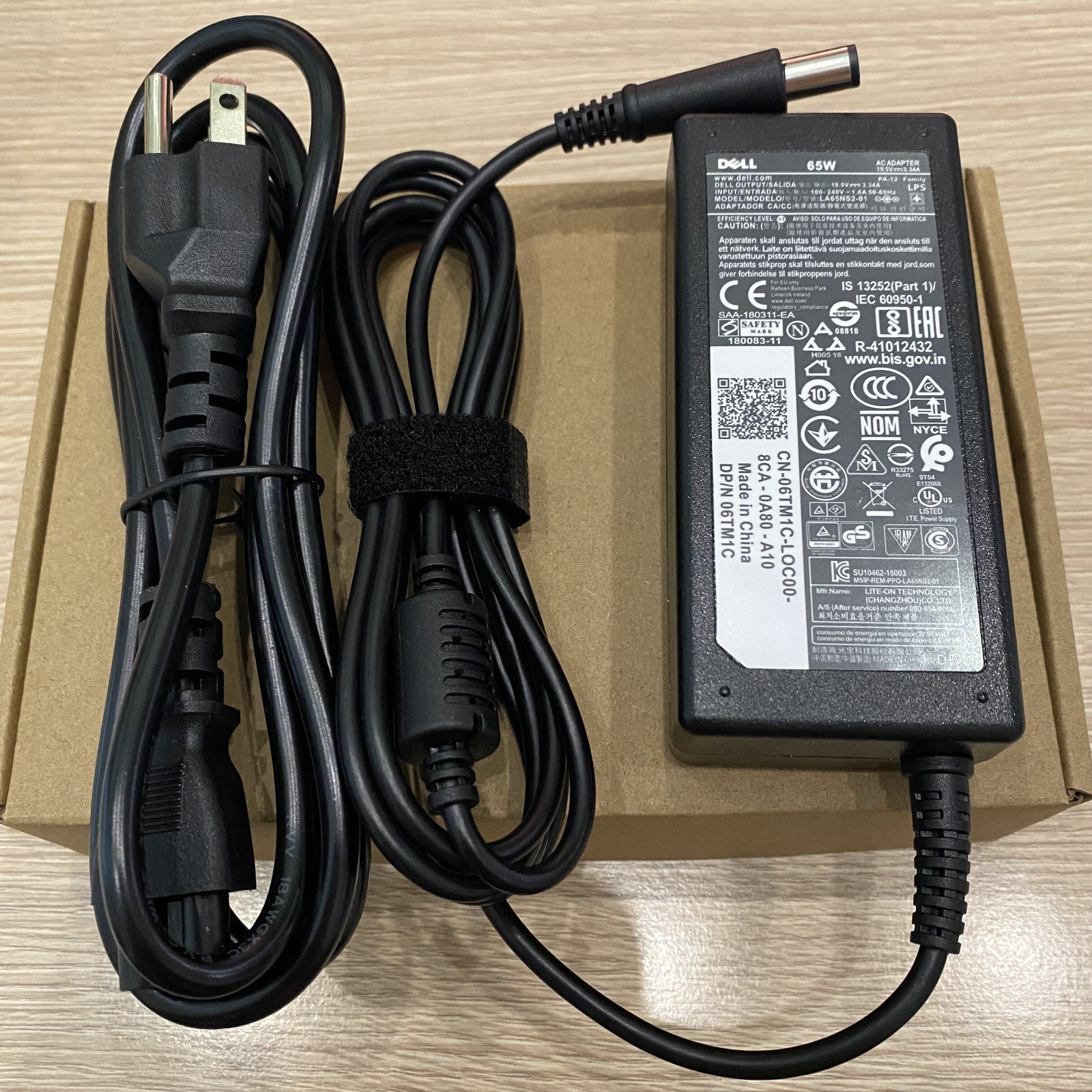 Genuine OEM 65W Dell PA-12 AC Adapter Charger 928G4 06TM1C LA65NS2-01 7.4*5.0mm
