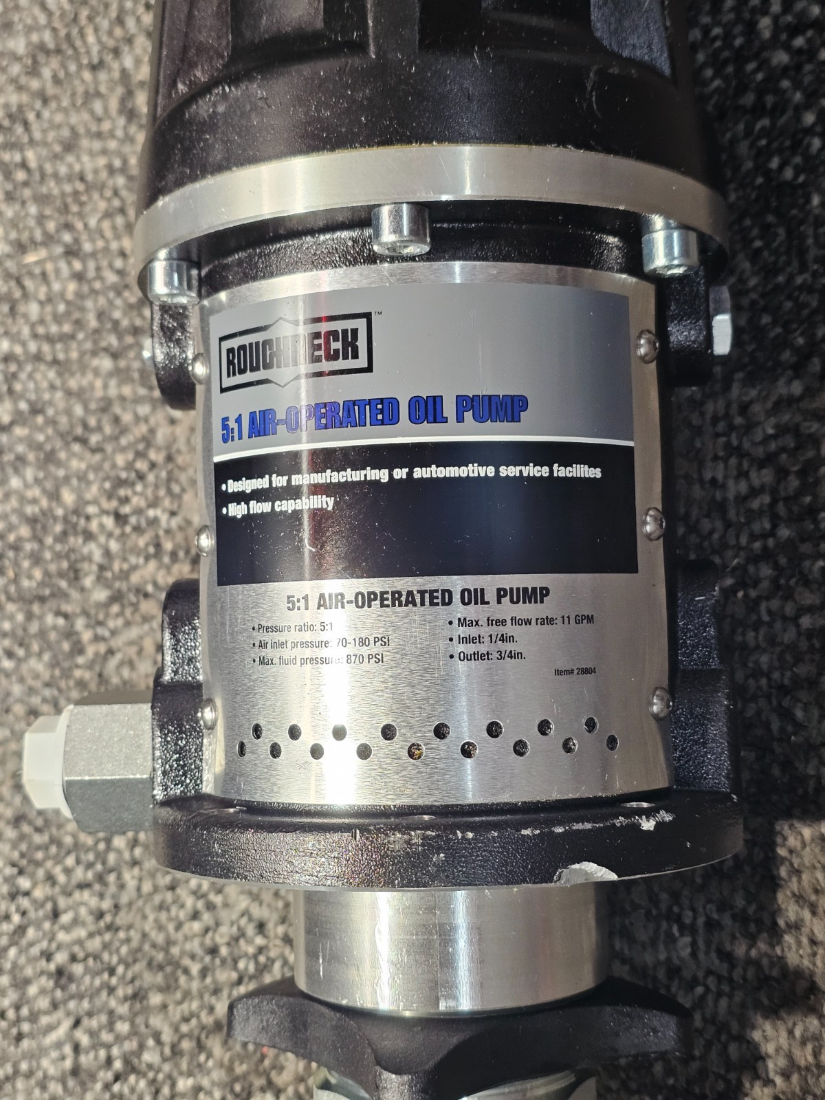 Roughneck Heavy-Duty Air-Operated Oil Pump, 10.6 GPM, 5:1 Pressure Ratio