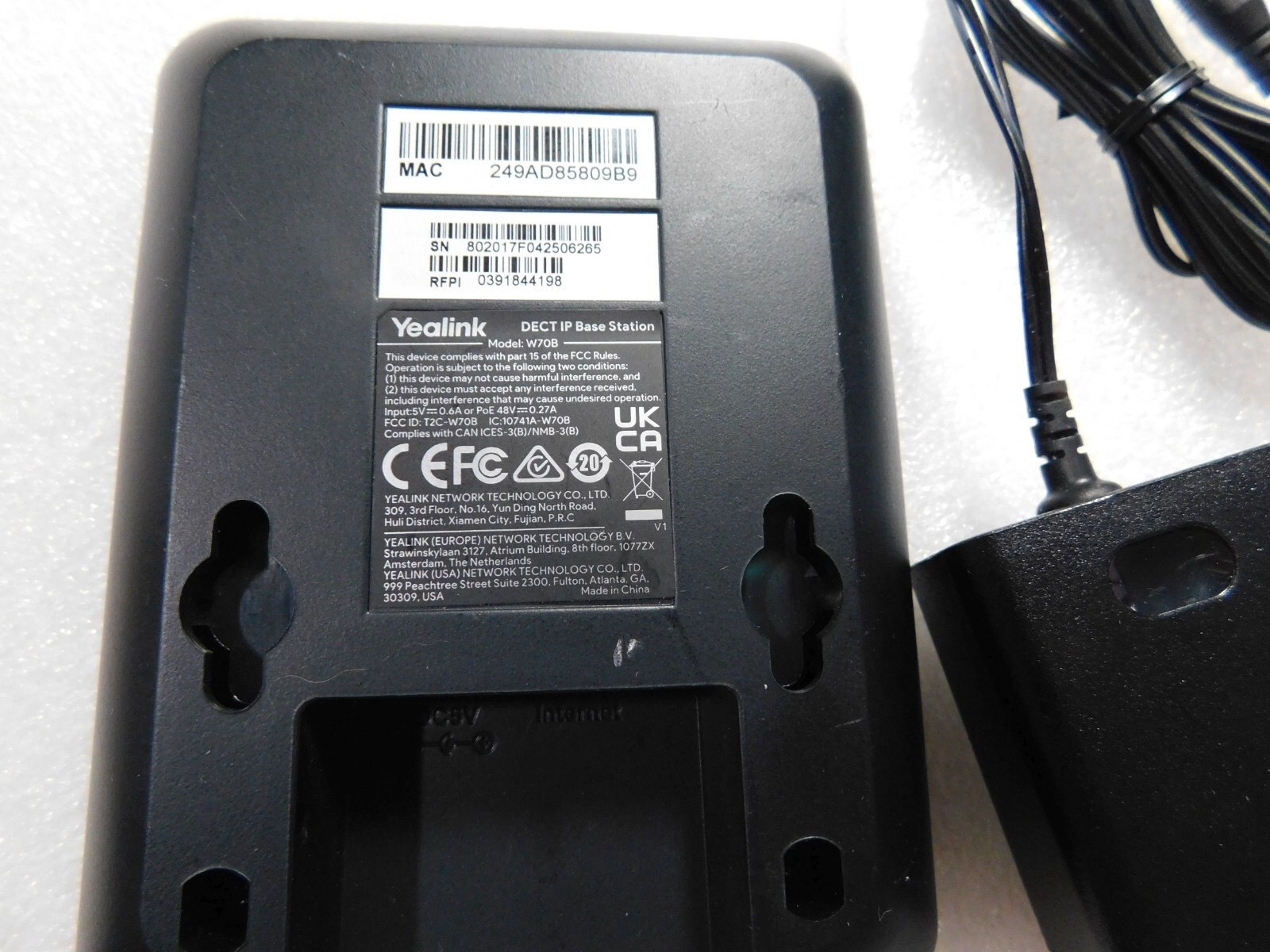 YEALINK W70B DECT IP BASE STATION VOIP SIP FOR UP TO 10 HANDSETS