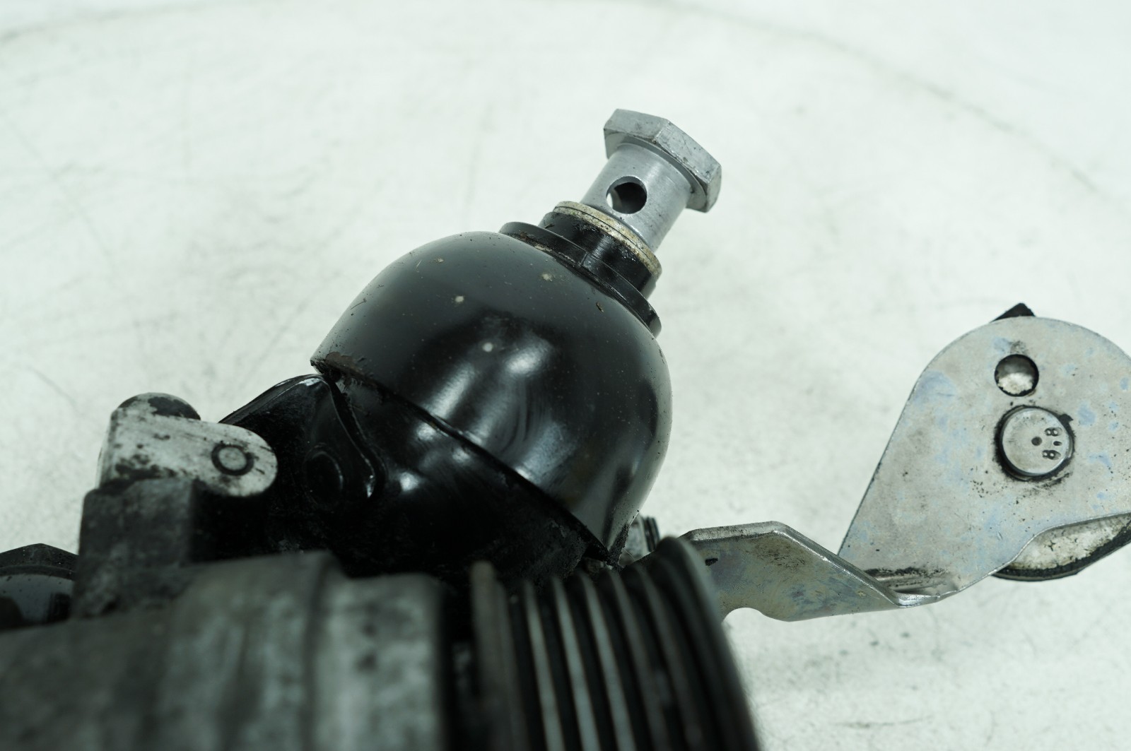 02-06 BMW 745LI 645CI 545I OEM 4.4L Dynamic Power Steering Control Pump 5078