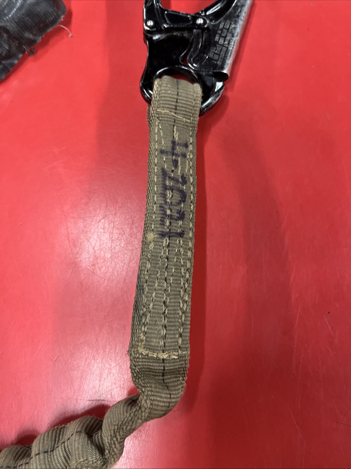 US Special Ops ATTACK! OPGEAR Safety Retention Lanyard Helo Strap w. Carabiners