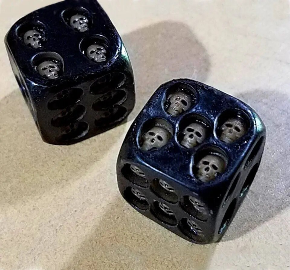 5 Skull Dice Set, Death Dice, Oddities, Curiosities, Skulls, Halloween Games