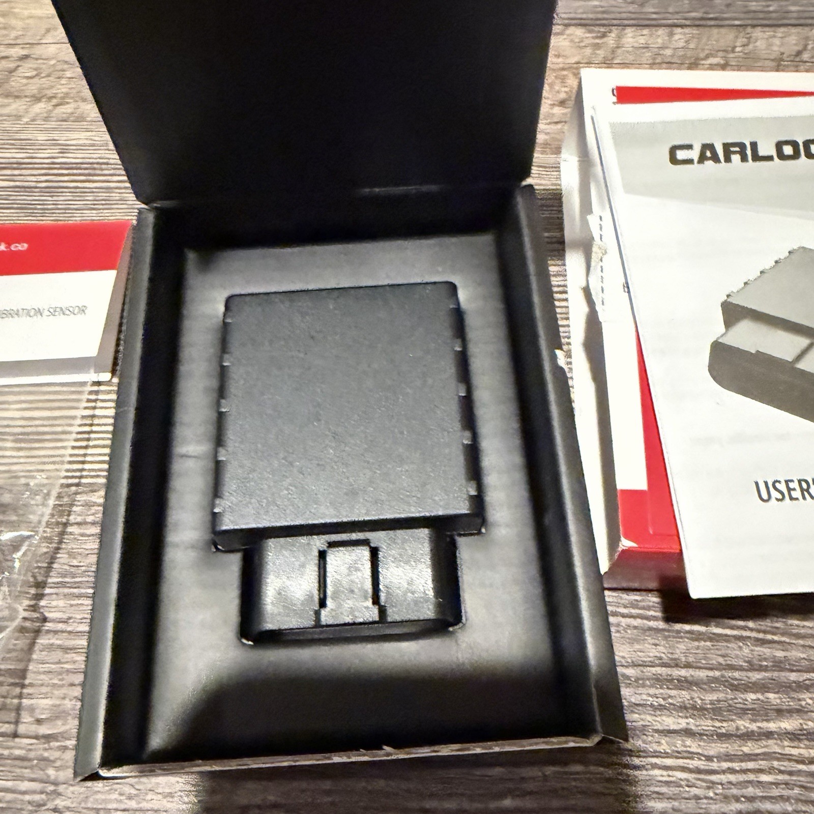 CARLOCK GPS Anti-Theft Car Tracker Alarm System Tracker + Vibration Sense + Tag