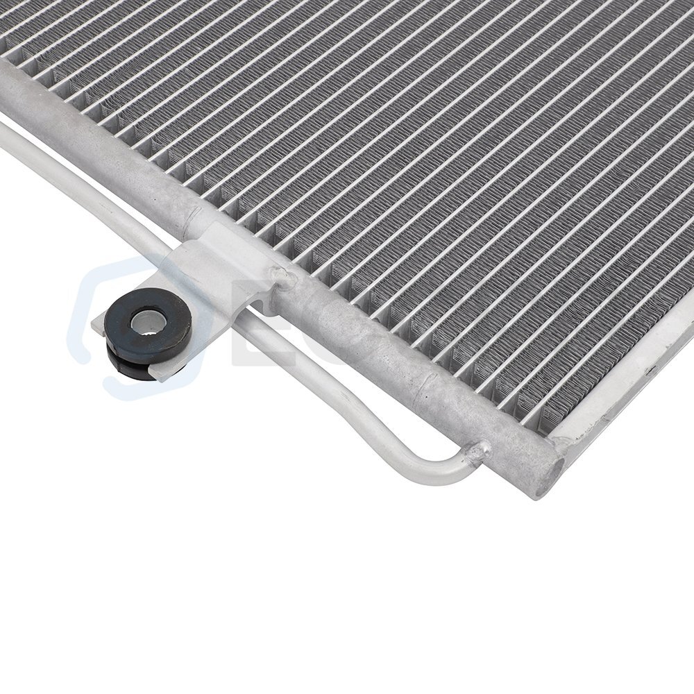 Truck AC A/C Condenser For 12-13 Freightliner 114SD 08-16 Freightliner Cascadia