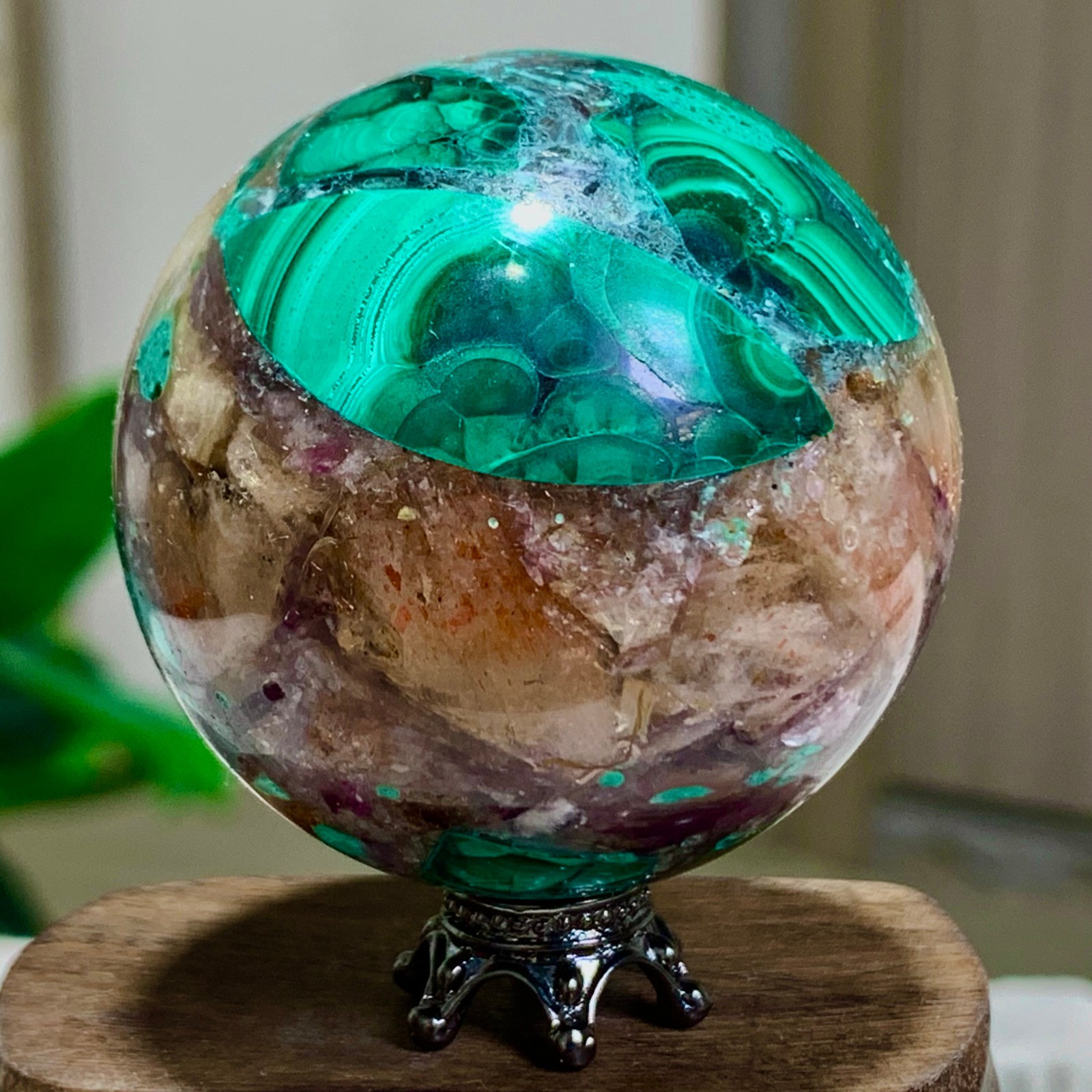 125G Newly discovered rare malachite purple mica symbiotic sphere restoration