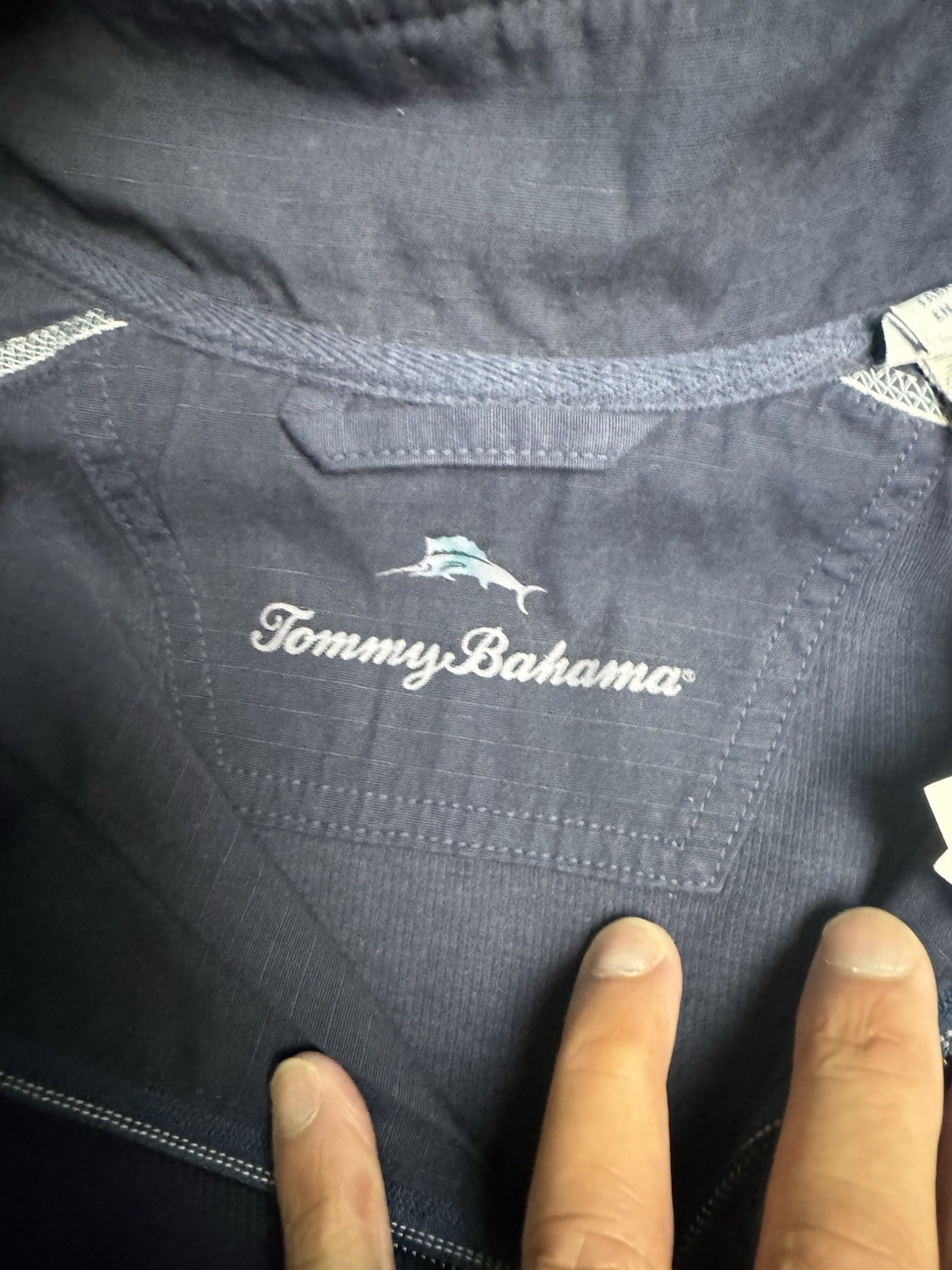 Disney Parks Tommy Bahama Mickey Mouse Half Zip Sweatshirt Jacket Men’s M NWT