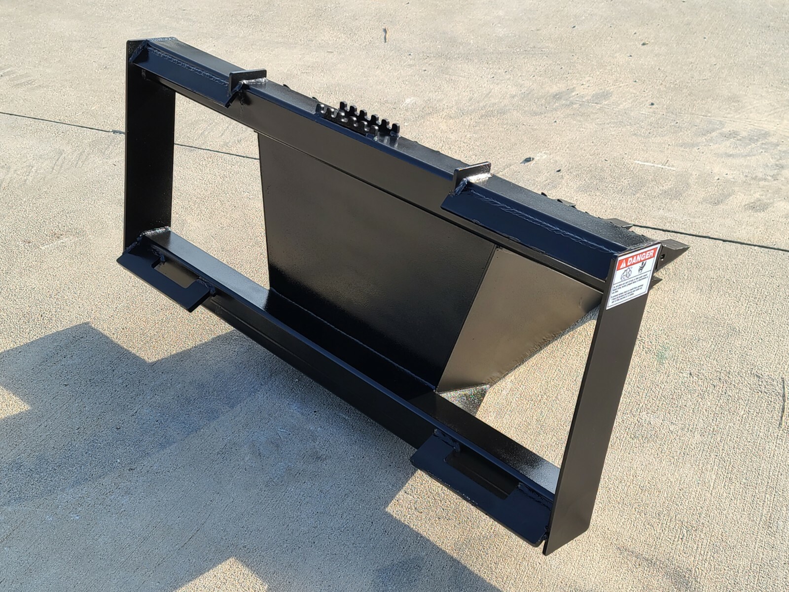 HD Stump Bucket For Skidsteer/tractor