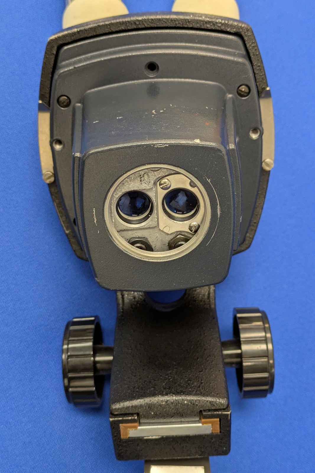 Leica StereoZoom 4 ( 7x-30x) Microscope head w/ 10x eyepieces