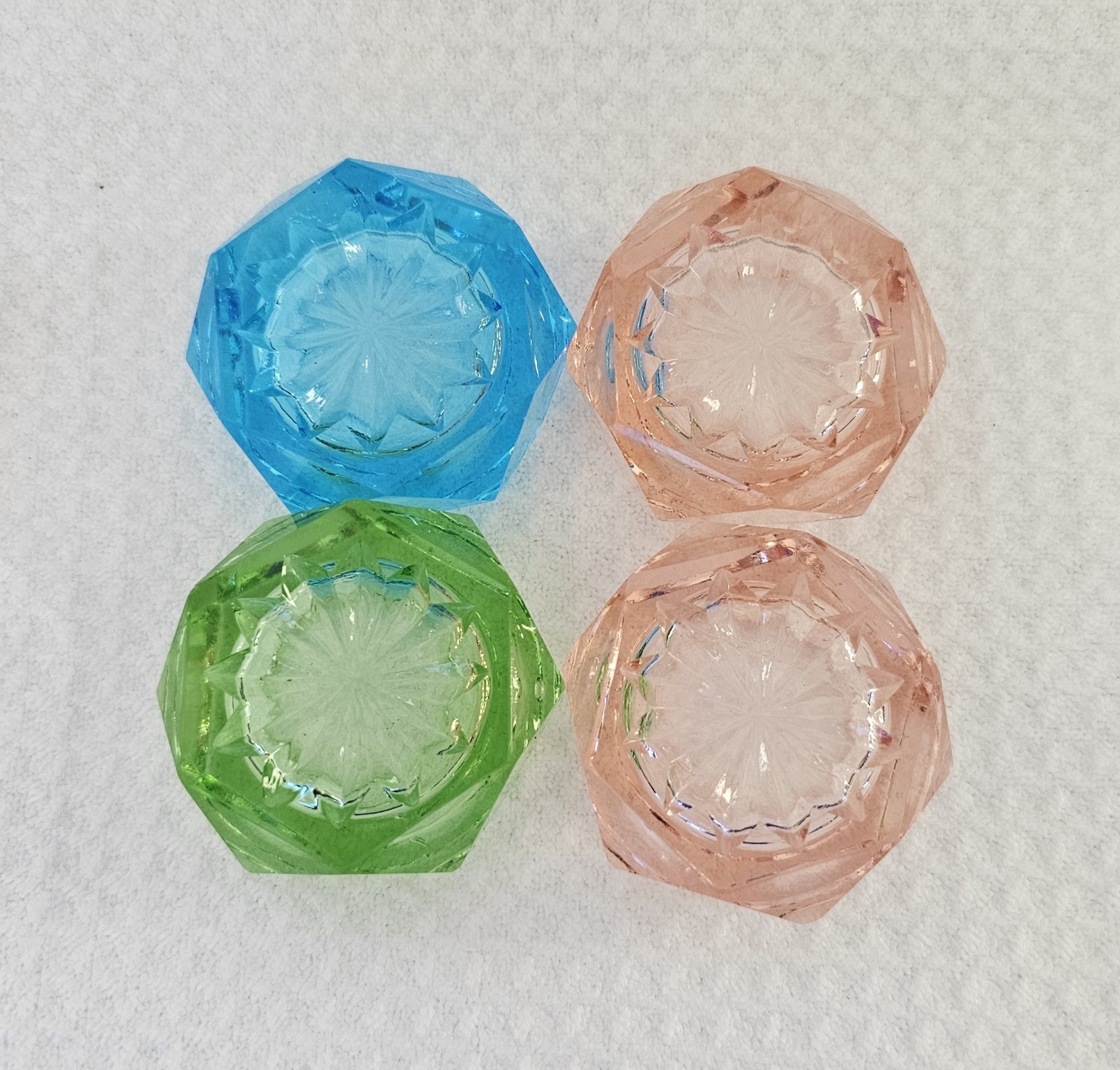 4 Hexagon Pastel Pressed Glass Salt Cellars W/ 2 Spoons