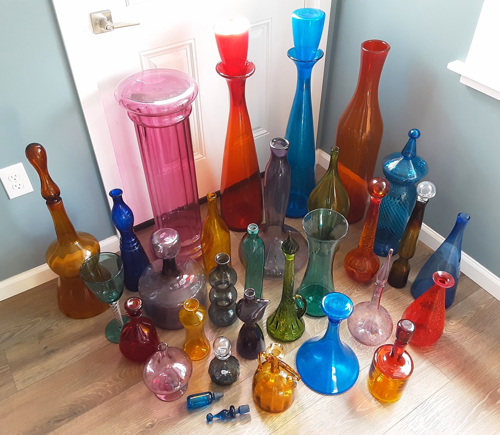 BLENKO HUGE 35.5" Art Glass Turquoise # 6138 Architectural Floor Decanter HUSTED