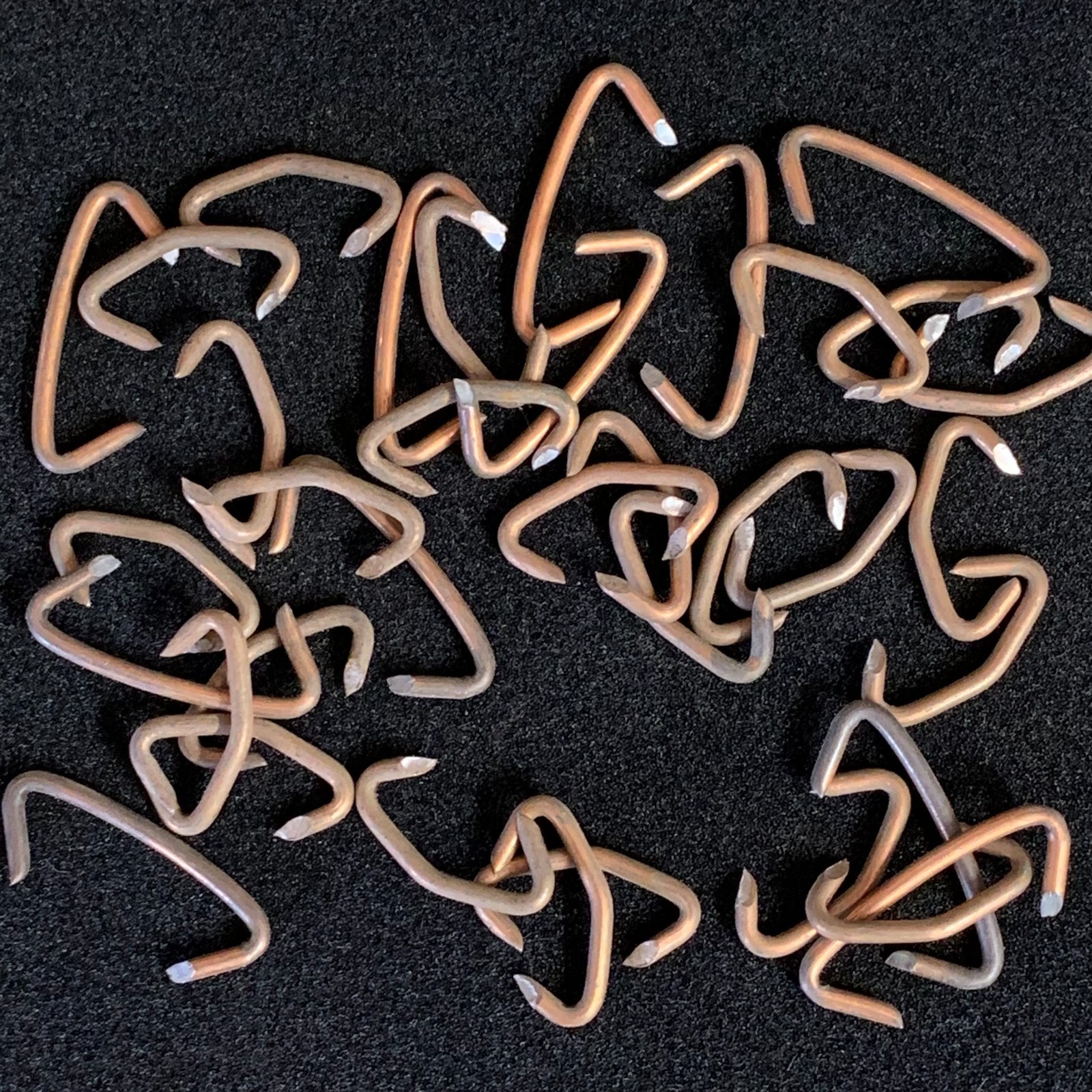 DECKER'S HOLD'EM ~ Hill Ringer 8” Hog Ring Pliers + Partial Box Of Seymour Rings