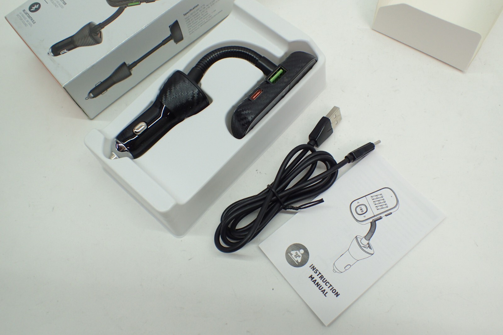 LDNIO Bluetooth 5.0 FM Transmitter Triple USB-C USB Car Fast Charger