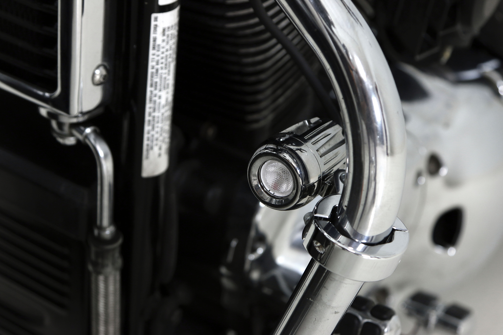 DENALI DM LED Light Kit, Chrome (incl. 2 lamps, fused harness, and switch)