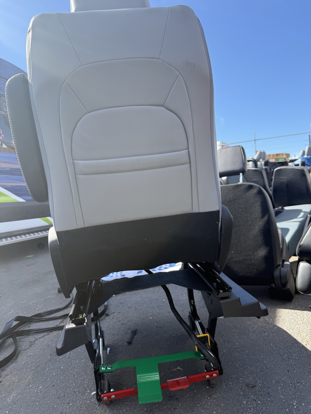 Braunability Wheelchair Van Seat Chrysler Pacifica Rh Side Passenger Seat Grey