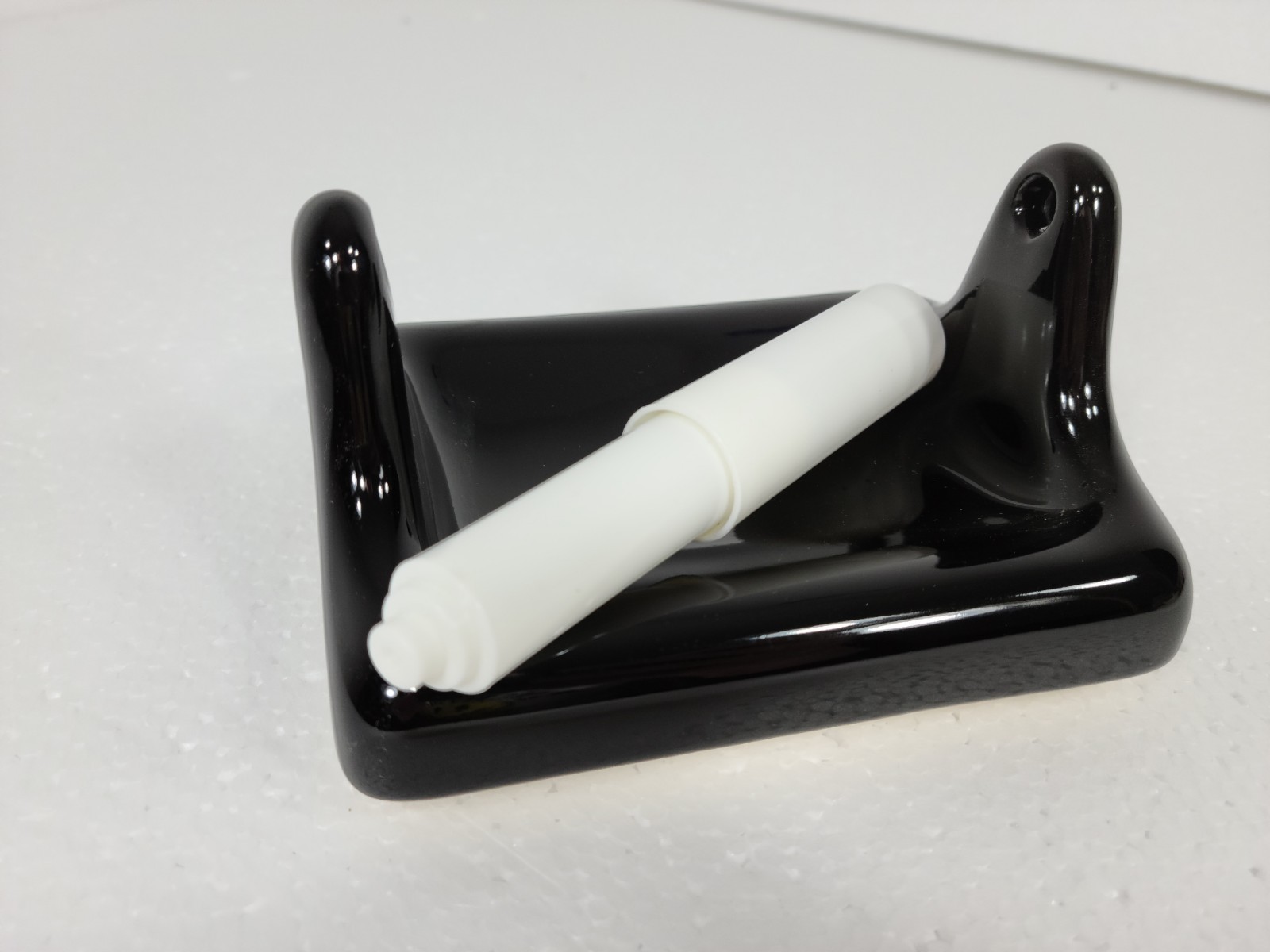 Black Ceramic TP Holder Toilet Paper Porcelain Mid Century Modern Vintage Retro
