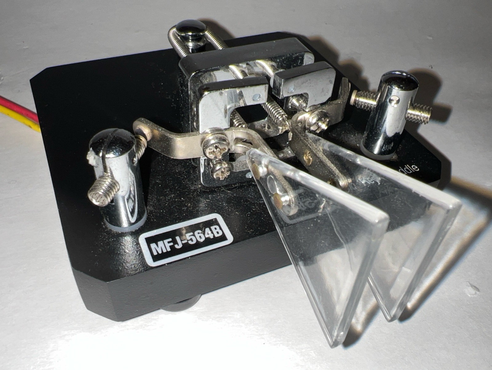 MFJ-564B Dual Iambic Key Paddle Ham Radio Key Morse Code Chrome/Black Base New