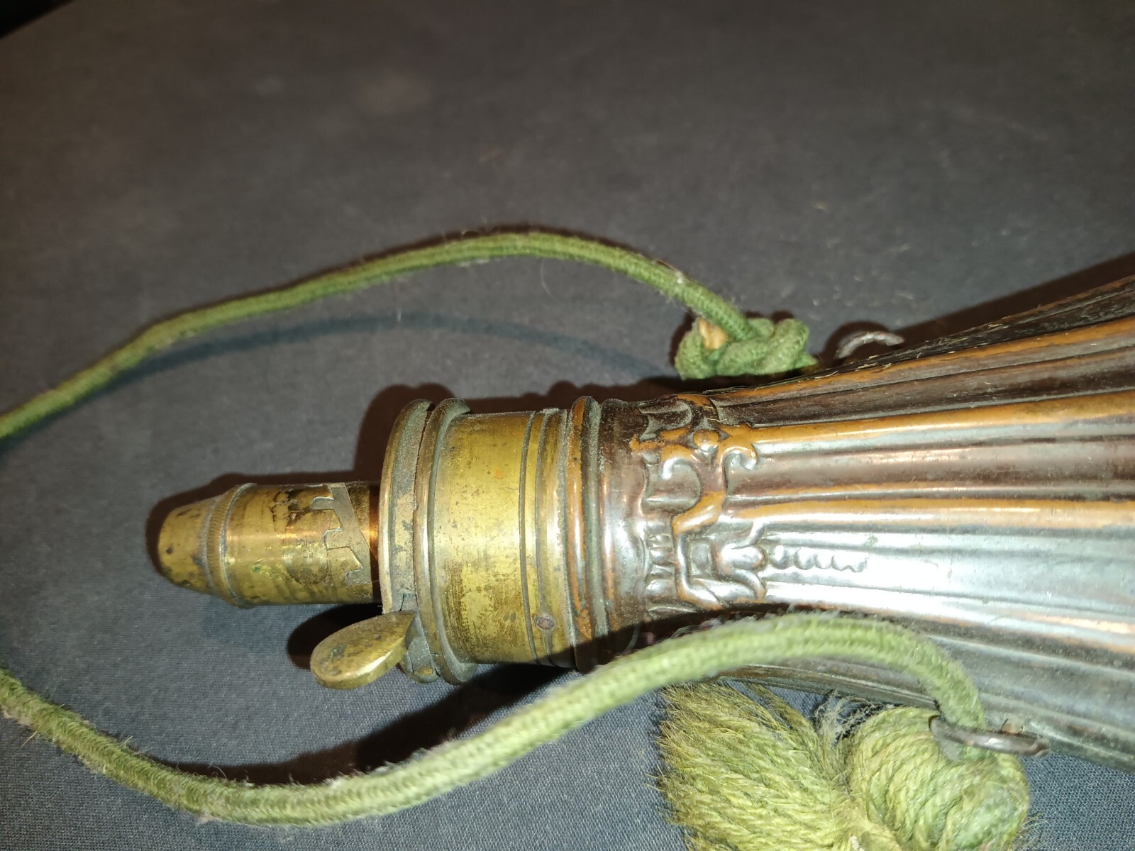 ANTIQUE CIVIL WAR Era Copper Brass BLACK POWDER FLASK