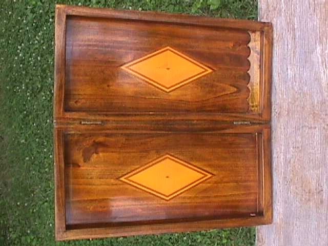 VINTAGE WOODEN FOLDING CHESS BOARD DECOR WALL ART YOU RESTORE