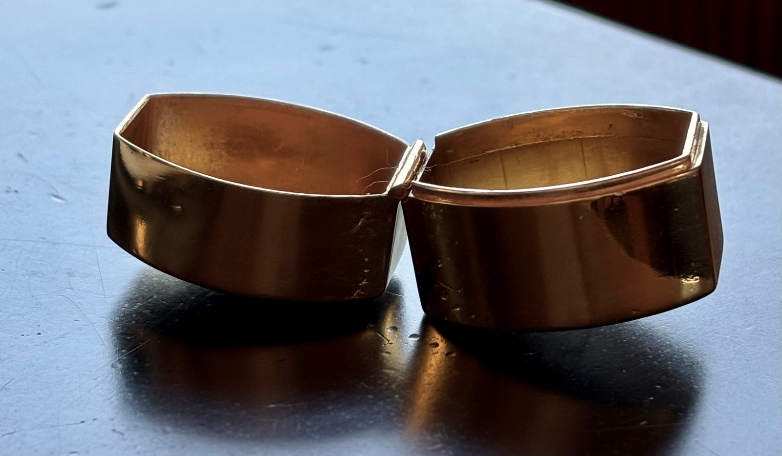 ANTIQUE RING BOX, 14KT PLATED STERLING SILVER, Howard & Co. Fifth Ave, New York