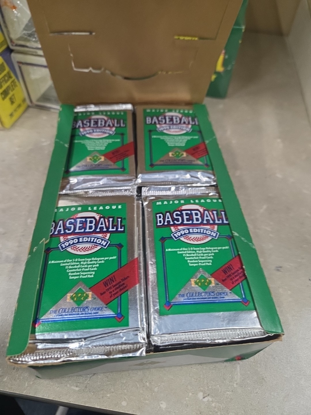 1990 Upper Deck Baseball Low Number Box (36 Packs)