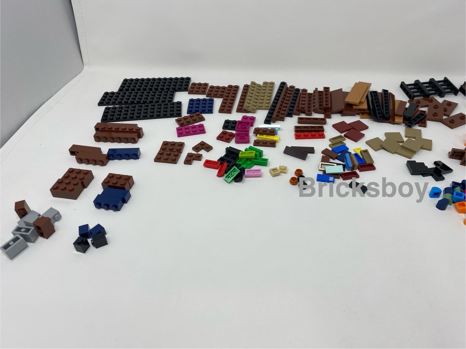 LEGO IDEAS 40698 Books Are My Passion, Brand new LEGO parts of complete set