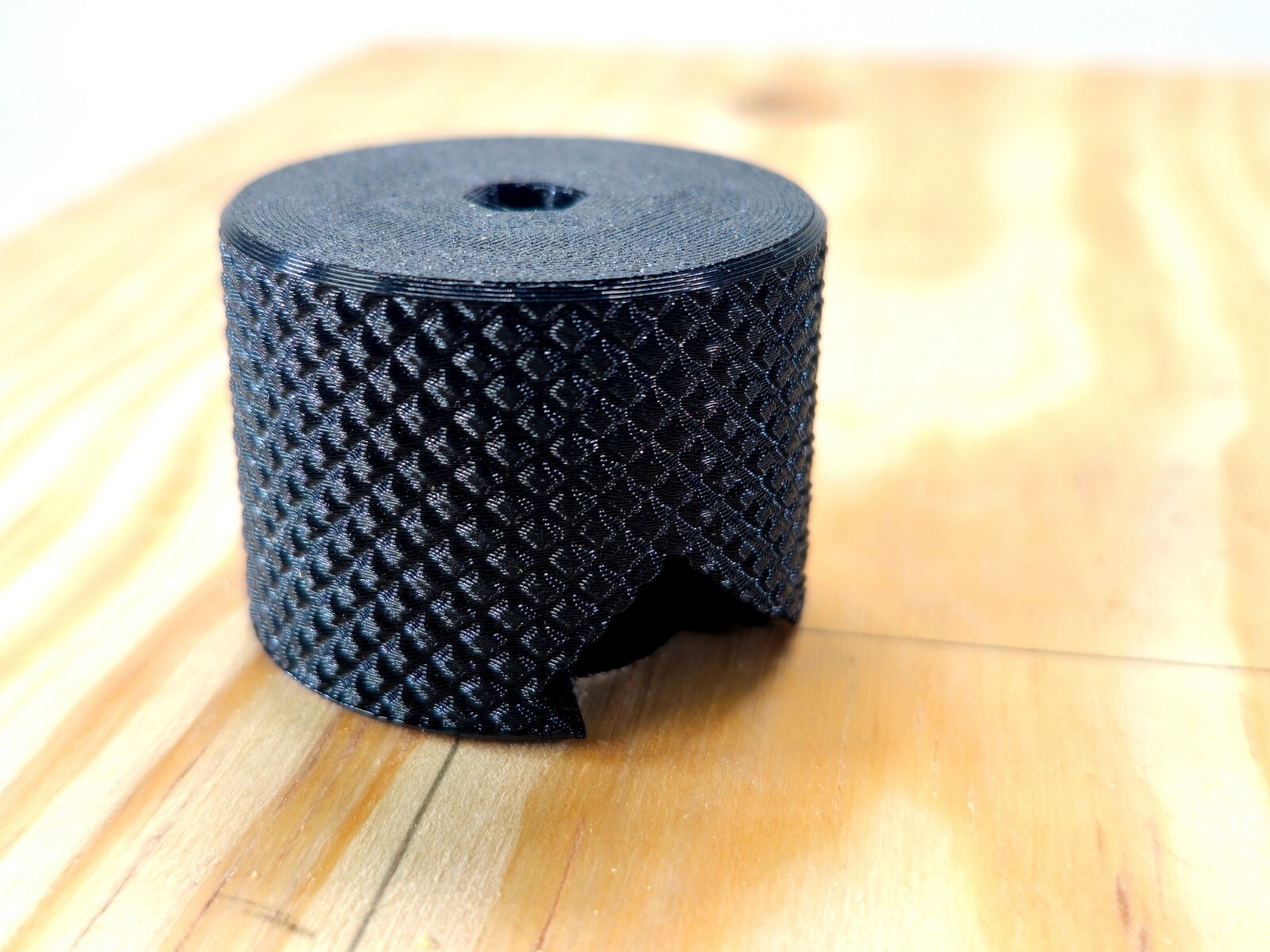 Wilbur’s Finest MFT Bench Dog Hole Plug Covers Magnetic 20mm or ¾.