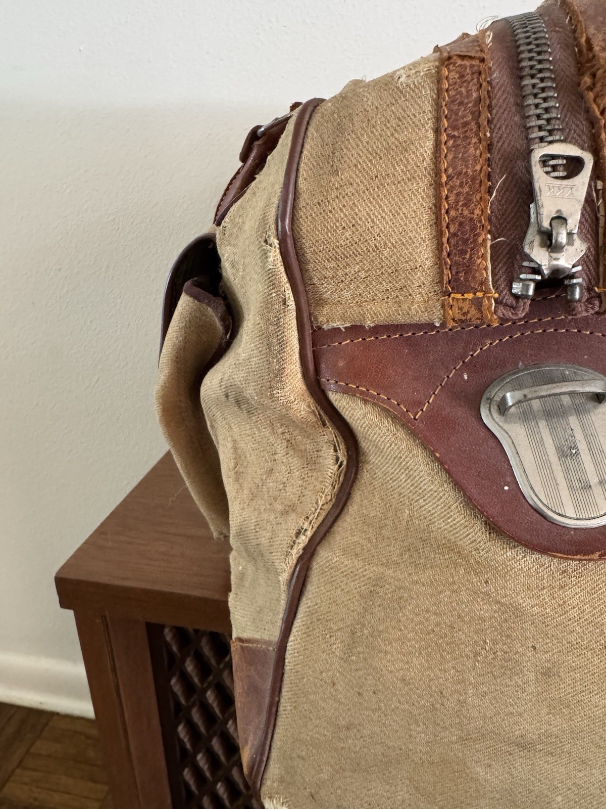 1950s Vtg Korean War Hand Painted Okinawa & Korea UN Forces Souvenir Duffel Bag