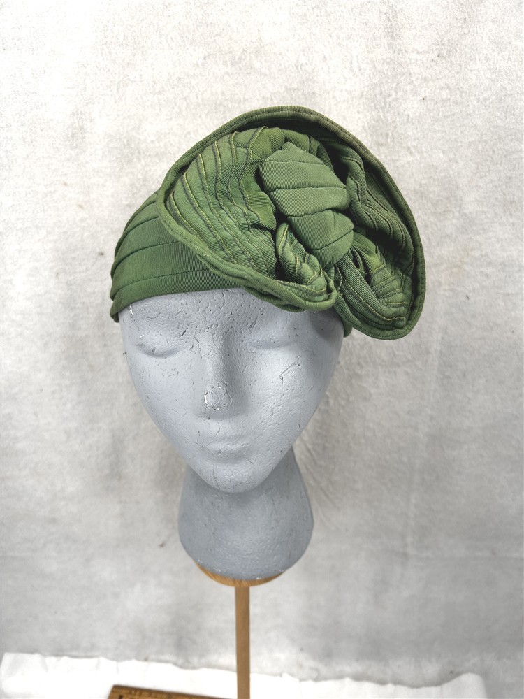 antique flapper 1920 hat women's original green cloche one size
