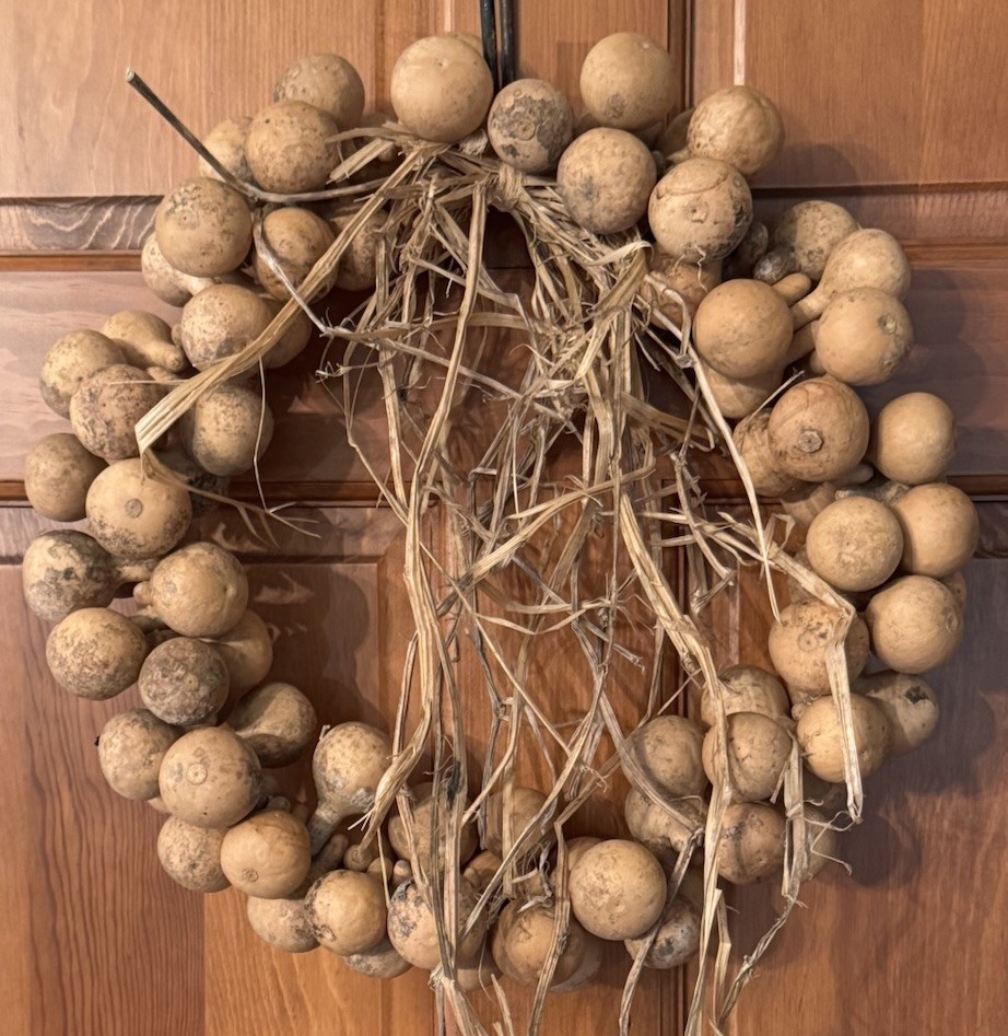 Primitive 15” Spinner Gourd Wreath Natural PA Grown And  Handmade Door Hanger