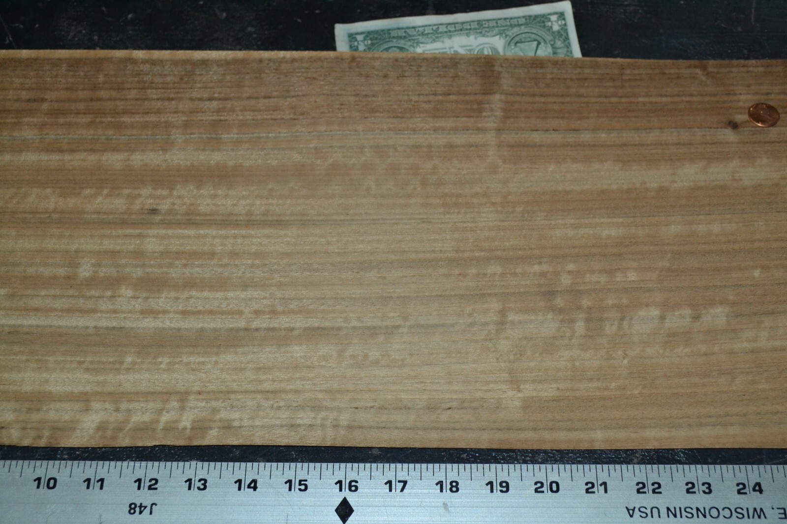Shedua Raw Wood Veneer Sheet 9.5 x 39 inches 1/42nd BLEMISHED M4674-32