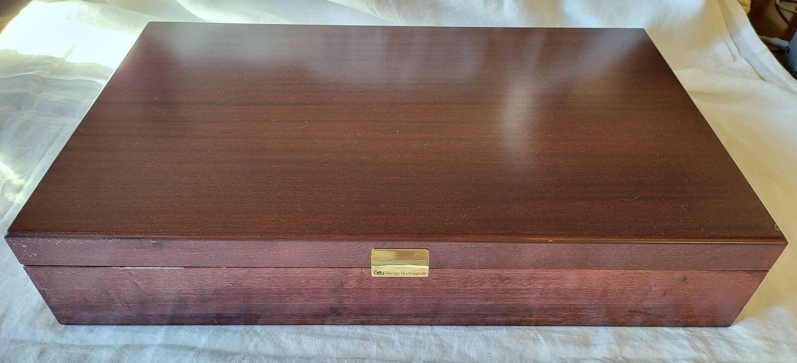Renzo Romagnoli Solid Mahogany Roulette Wheel Case Set - Retired and Rare Unused