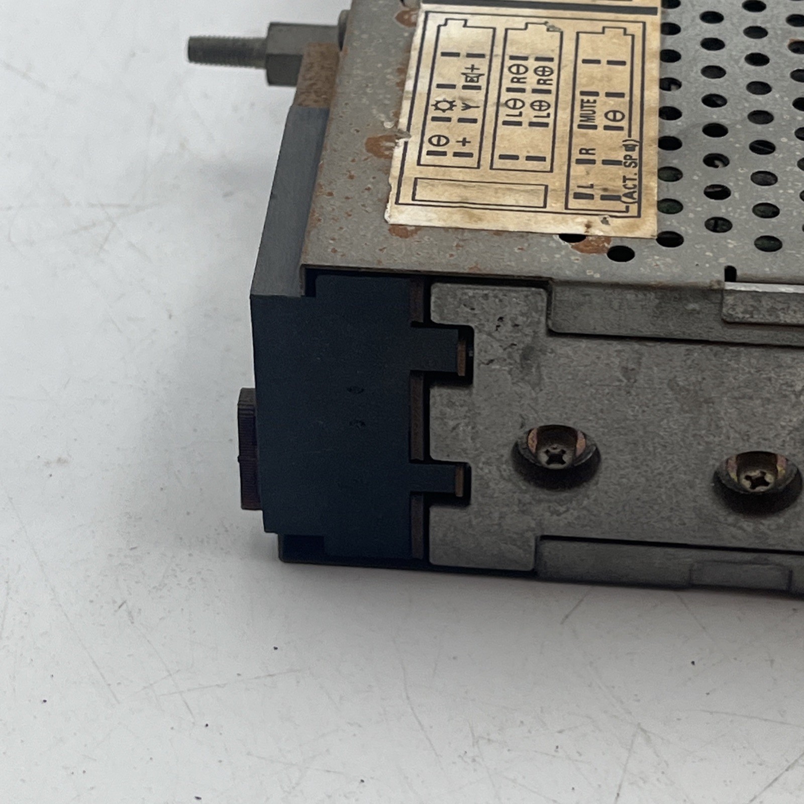 1988-1991 AUDI 80 90 Quattro Coupe Radio Receiver FM Cassette Player 893035180