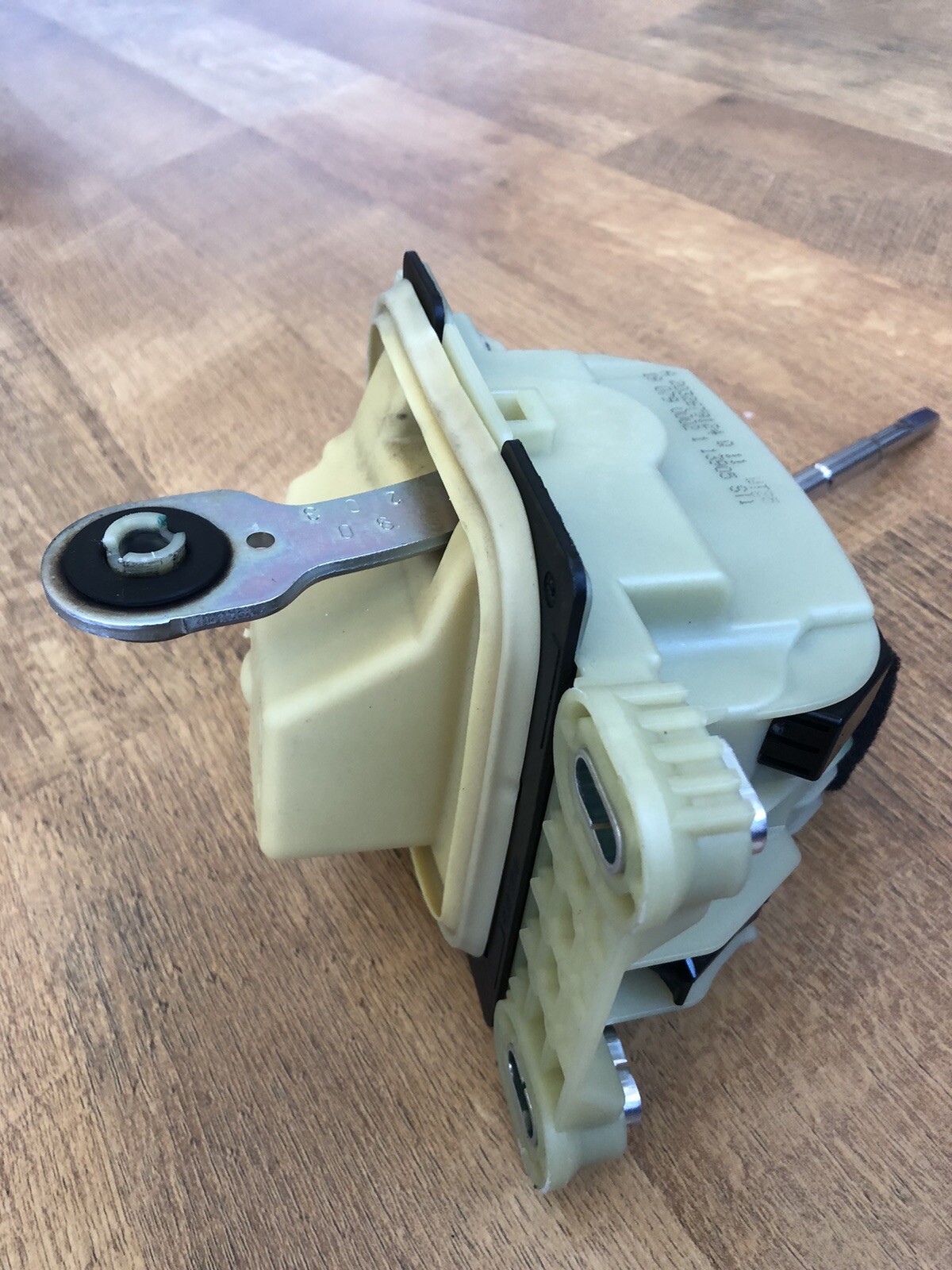 01-06Mercedes W203 C230 C320 C240 C280 Floor Gear Shifter (Tested)