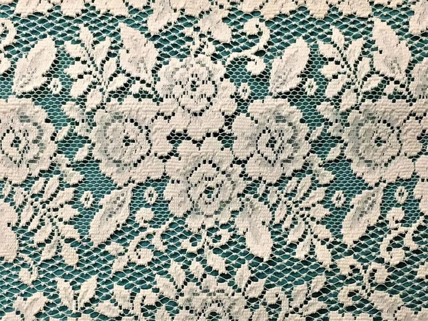 Heritage Lace Mantel Scarf Victorian Rose Ivory 84" x 15.5" Livingroom