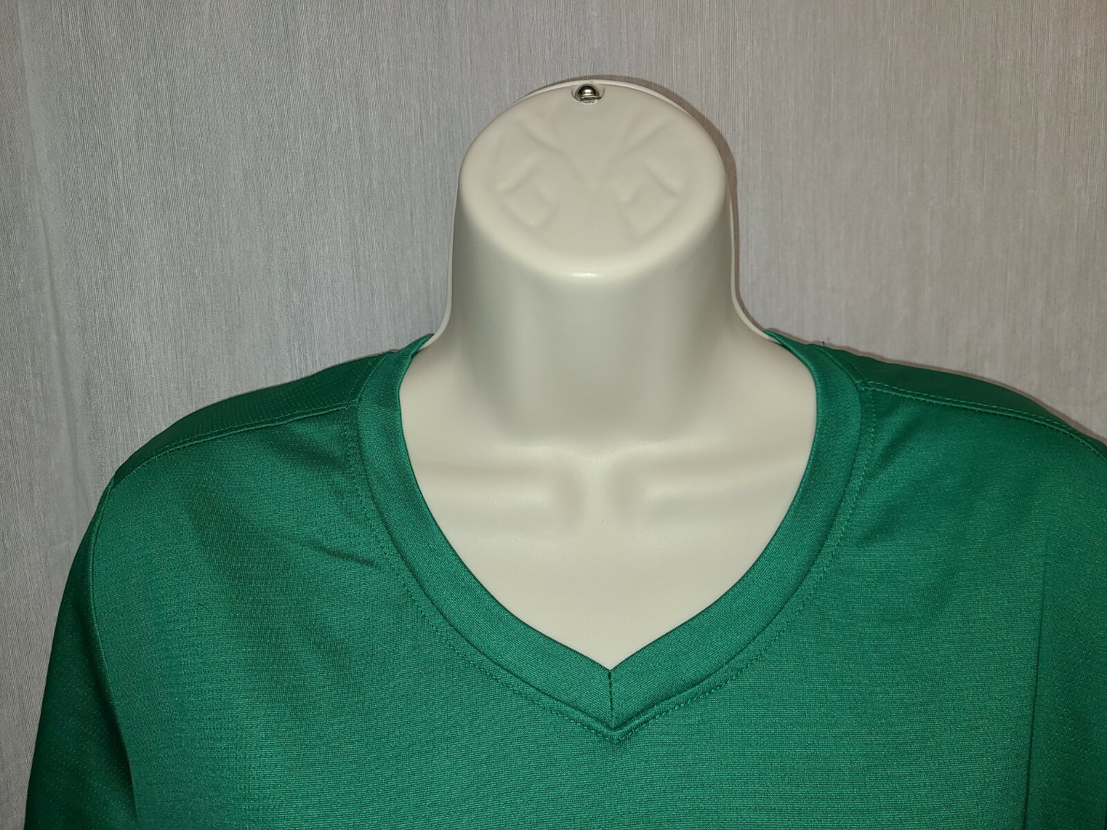 2019 NYC Runs Queens Half Marathon & 5K Womens Medium Green Jersey