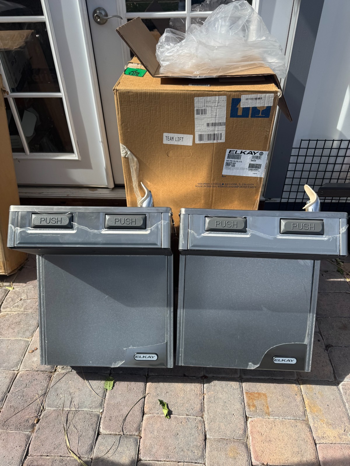 Elkay EMABFTL8S Bar Fee Bilevel 8 Gallon Chilled Double Water Fountain/Cooler