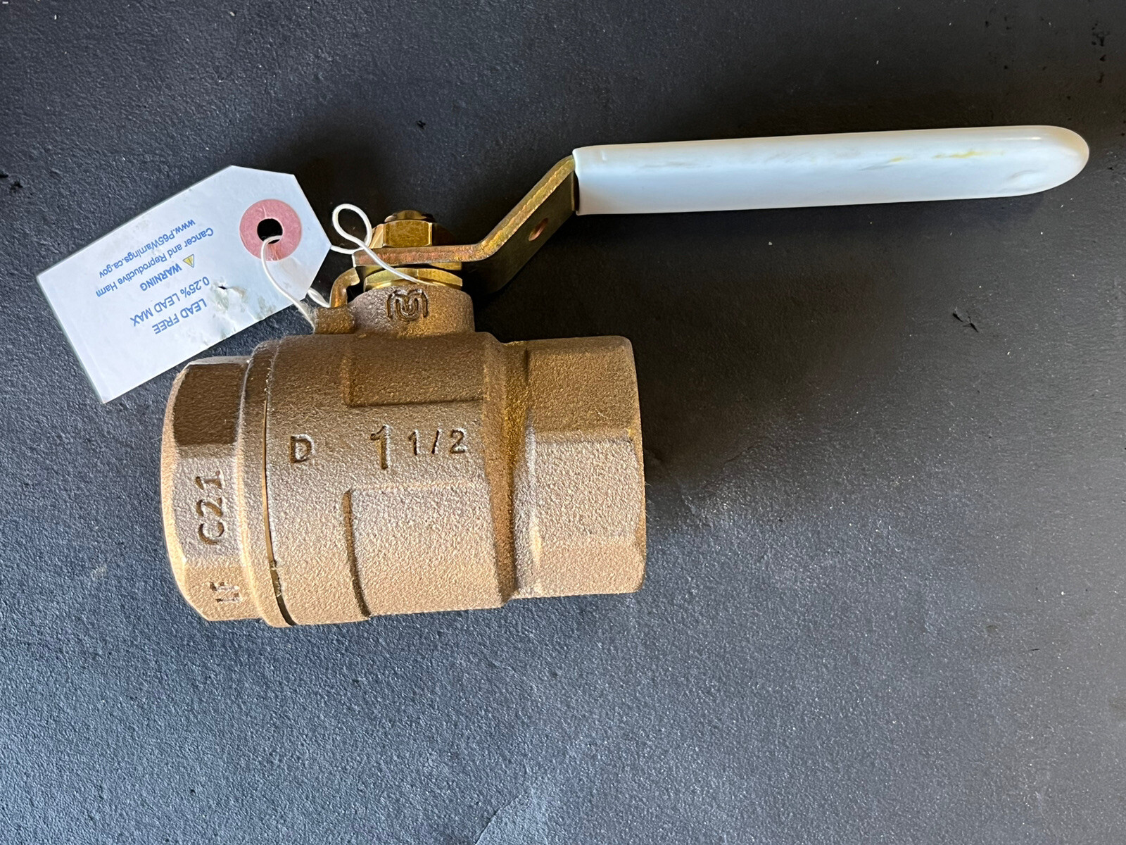 1-1/2" FNPT Lead-Free Bronze Std. Port Ball Valve 150 WSP 600 WOG, MADE IN USA