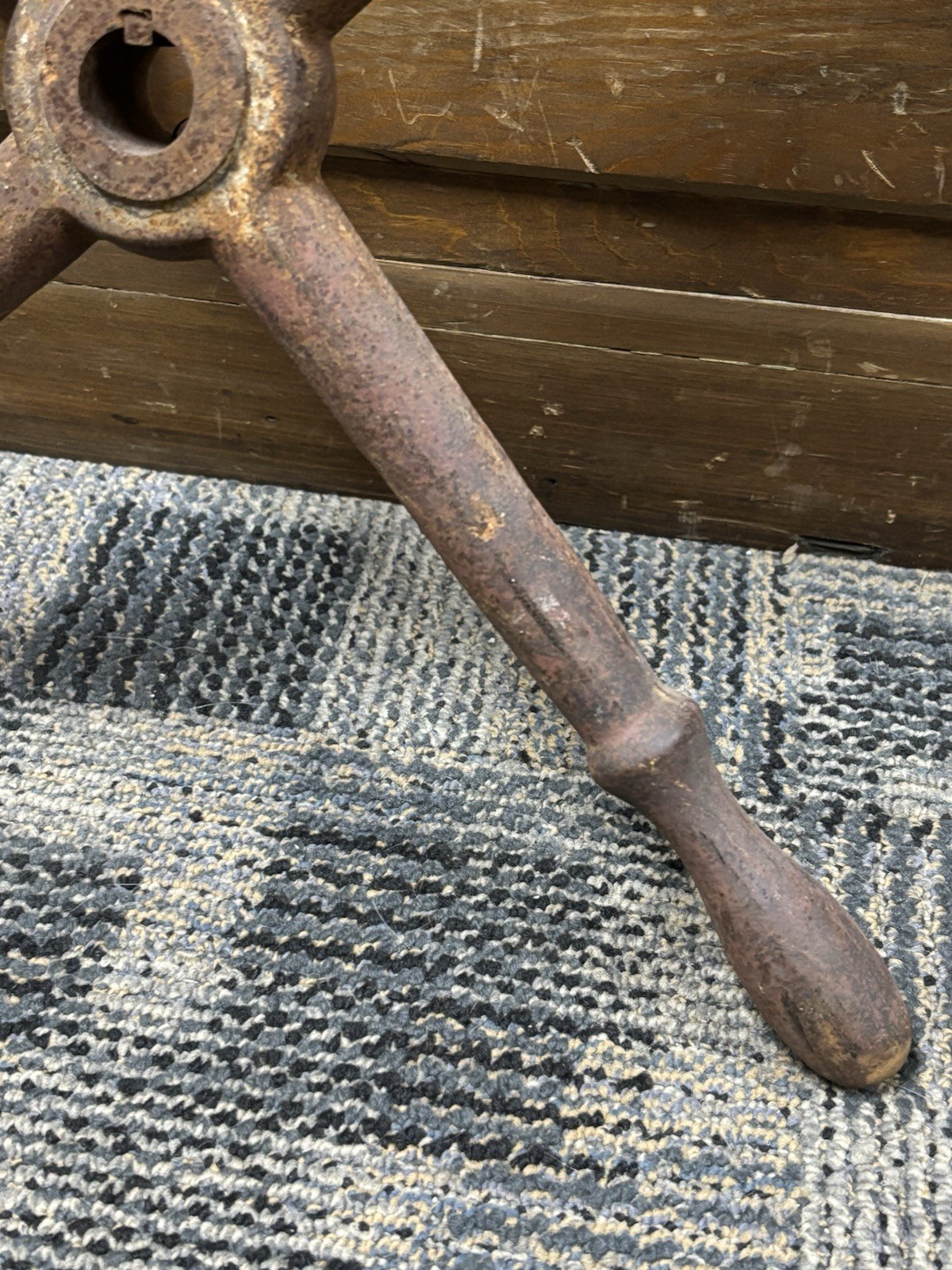 4 SPOKE MACHINE HANDWHEEL antique post drill tool crank handle steampunk table