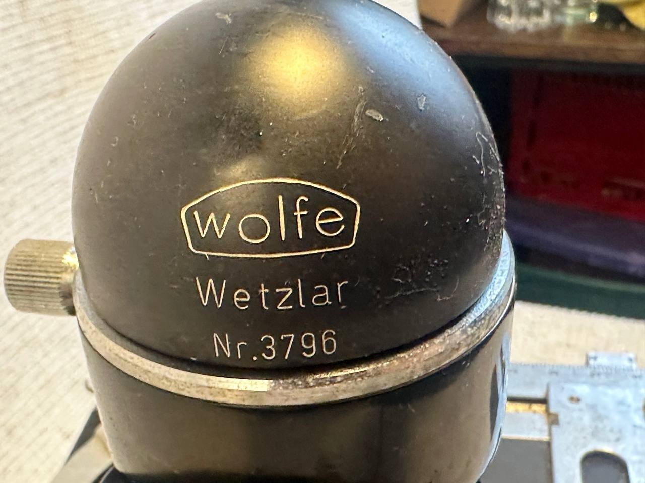 Vintage Wolfe Wetzlar Germany Microscope Carolina Biological 032-1 171