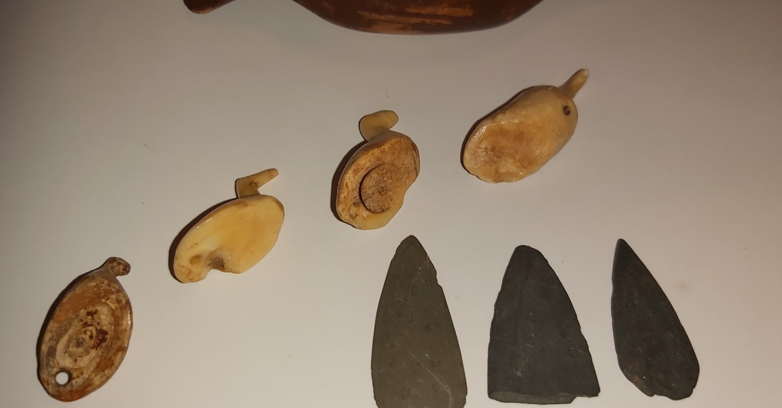 Alaska, Native Inuit, Box / Game Birds / Spear Points. 19th century.