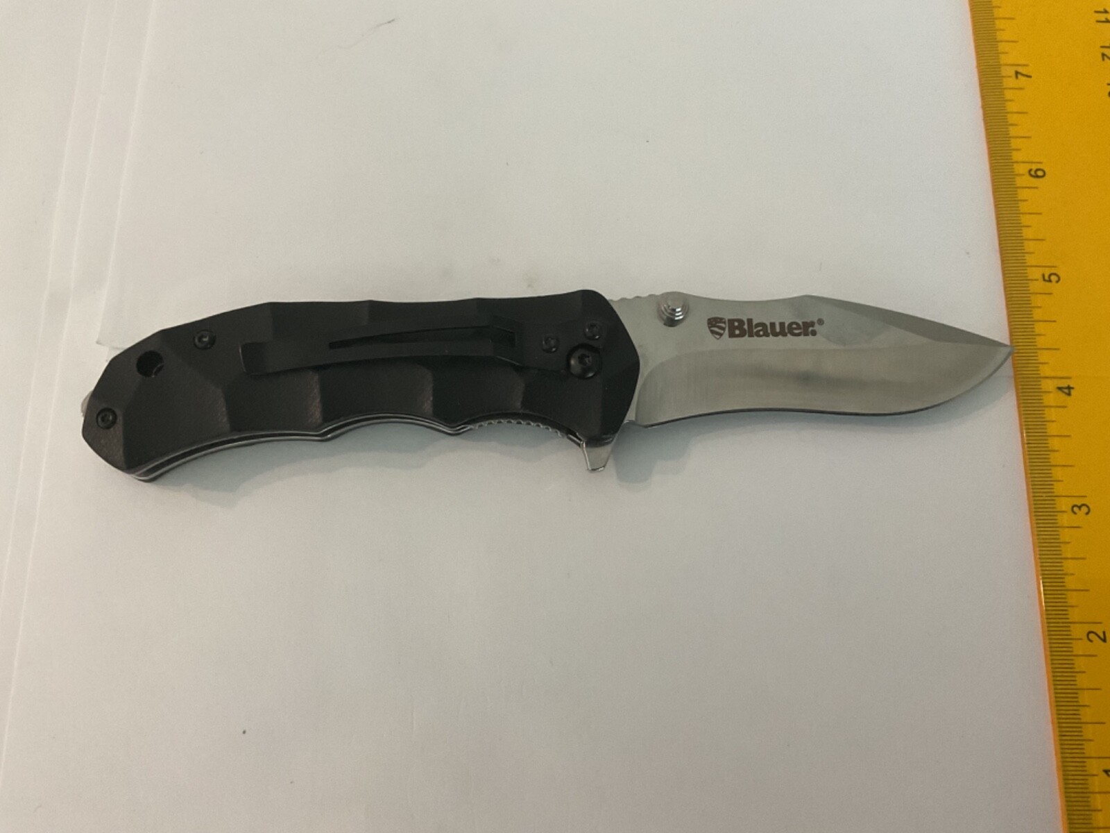 Blauer Folding Knife Invader Style KN1004 Spear Point new Retail 39.99 now 5.99