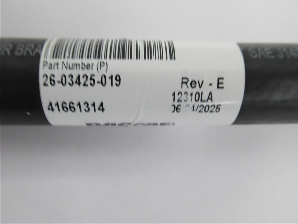 Paccar 26-03425-019 Air Brake Hose Assembly, #8 x 19" SAE Flared