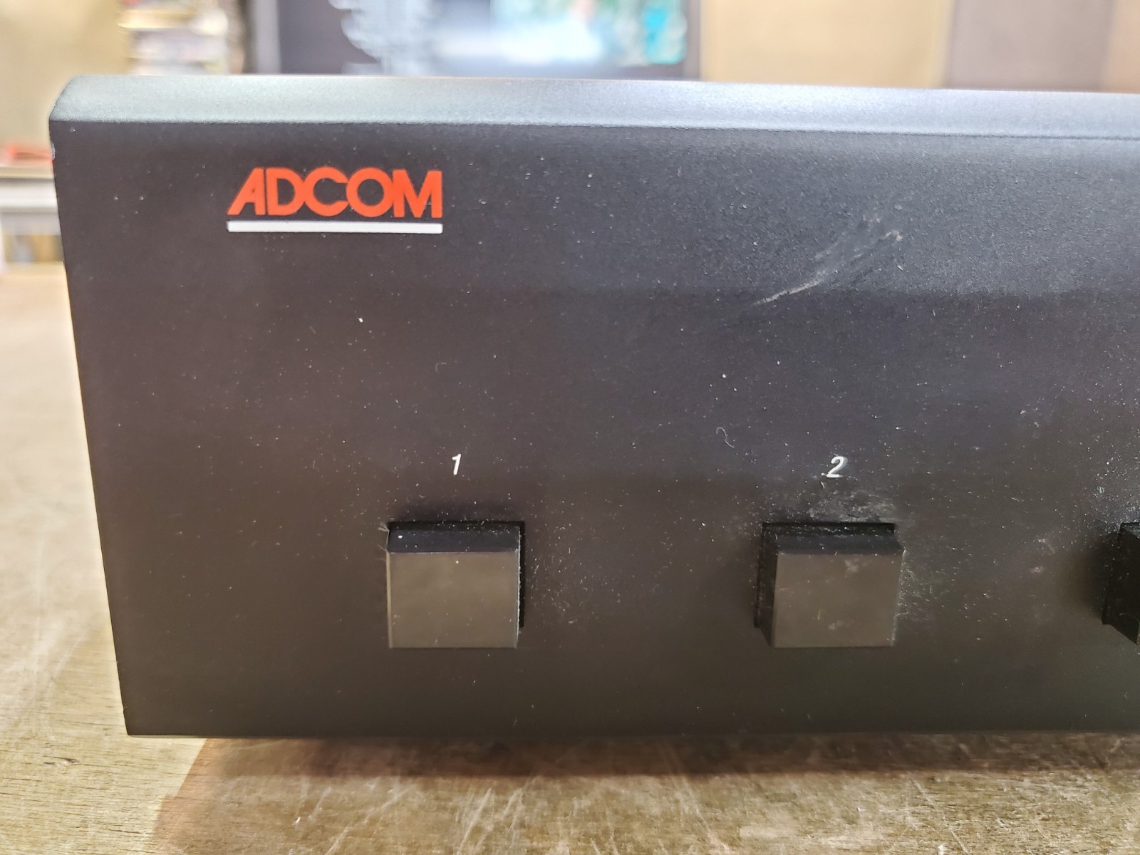 ADCOM Model GFS-3 Speaker Selector with Protection Circuit, Binding Posts