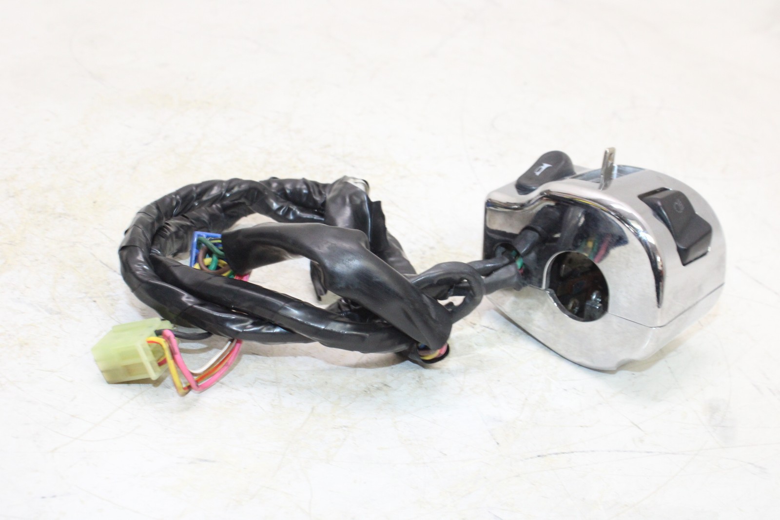 2005 Yamaha Road Star XV1700 OEM LEFT CLIP ON HANDLE HORN SIGNALS SWITCH