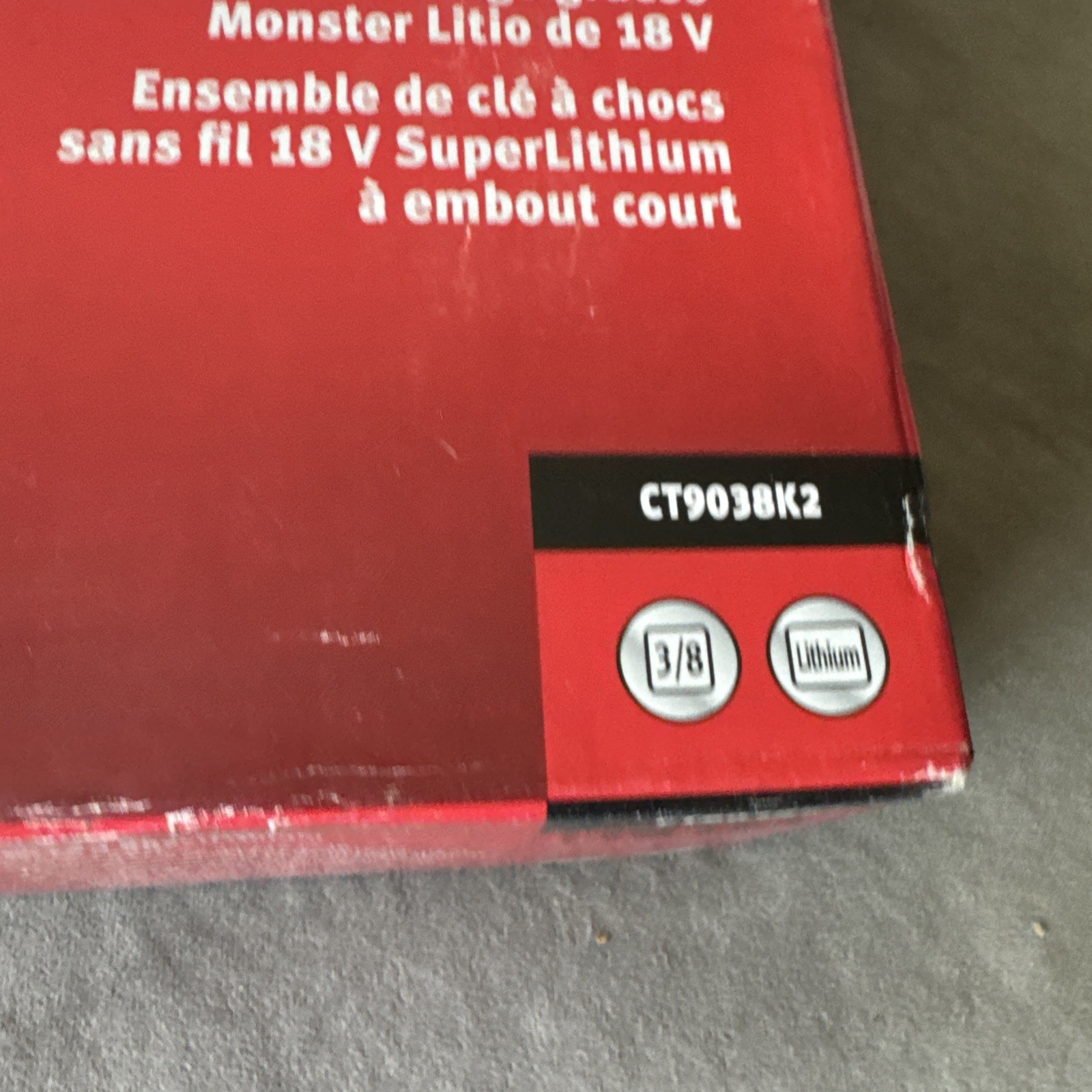 Snap On NEW 3/8 18V Stubby Monsterlithium Cordless Impact + Batteries CT9038K2