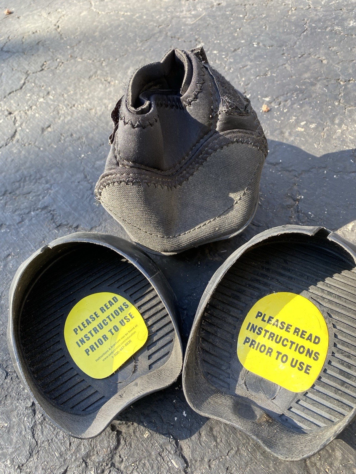 Easycare Horse Boots Hoof Protection Size 00.5 Set of 3 Black