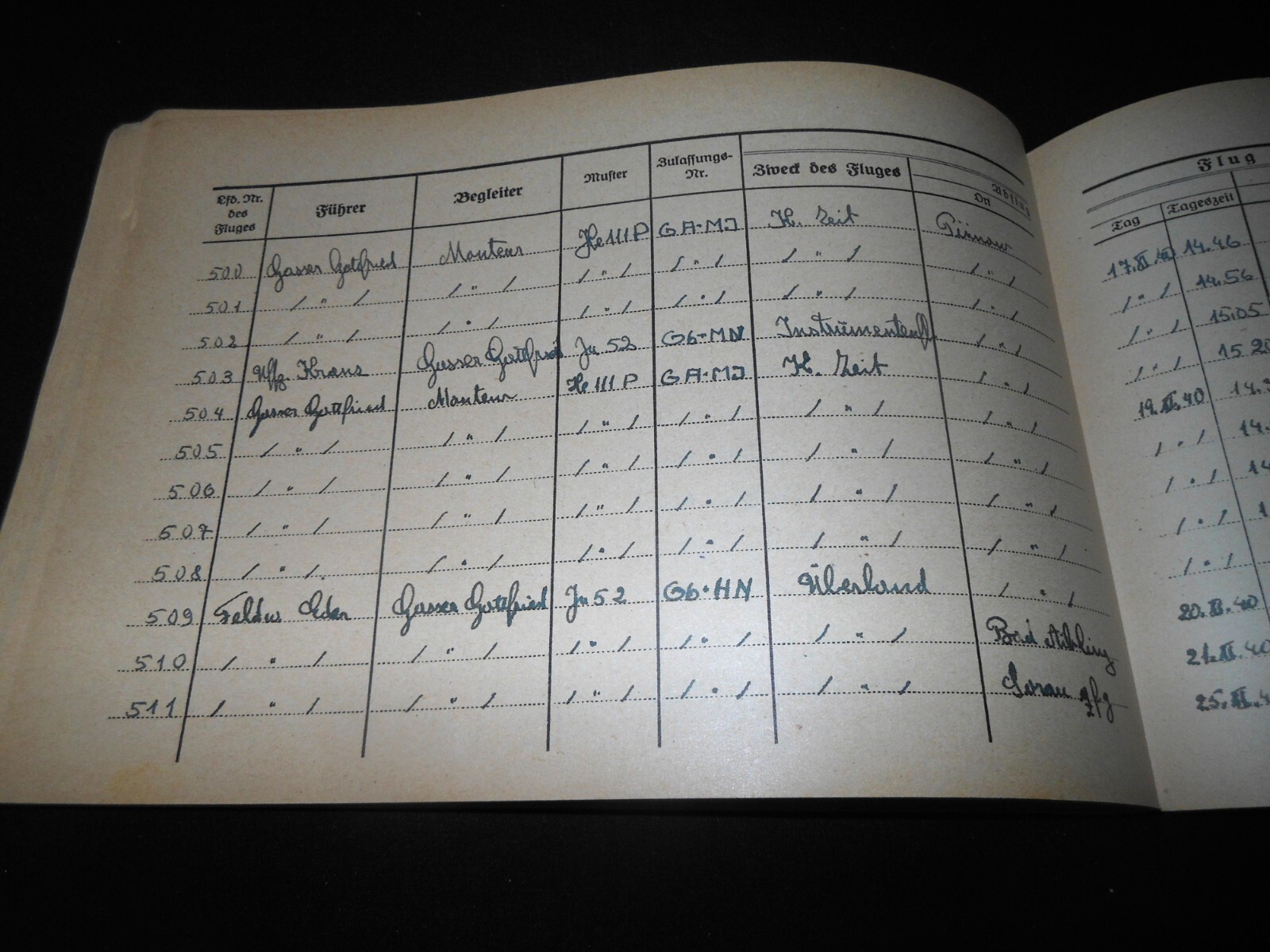 WW II German LW Flugbuch - FLIGHT LOG BOOK - Ju52 He111 Do17 Do23 Ju86 - NICE!